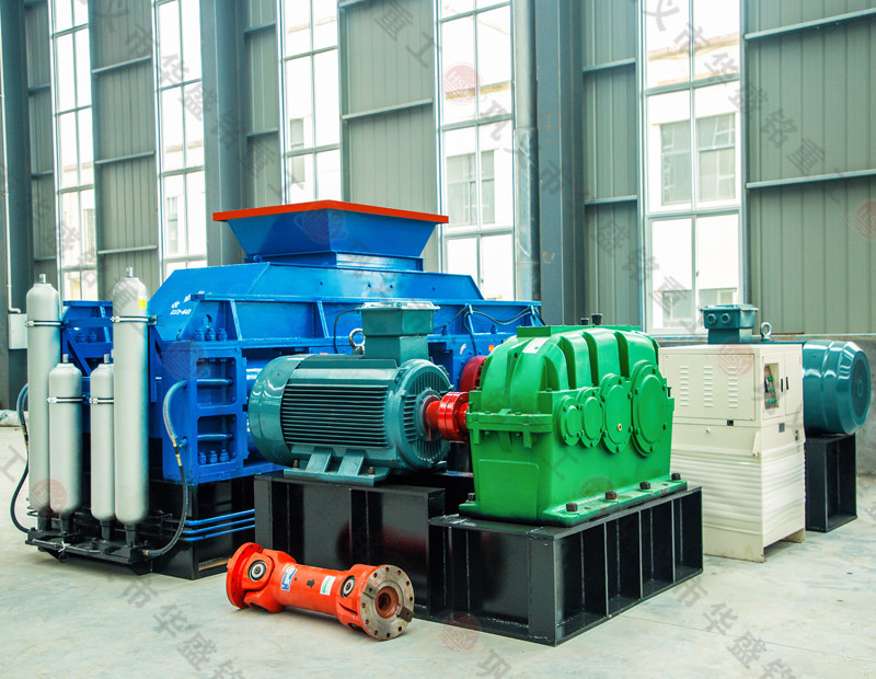 液壓對輥制砂機_數(shù)控液壓對輥制砂機,全自動液壓對輥制砂機,液壓對輥制砂機原理,液壓對輥制砂機廠家，液壓對輥制砂機價格1