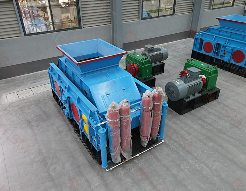 石英石制砂機(jī)_石英石對輥制砂機(jī),石英石液壓對輥制砂機(jī)